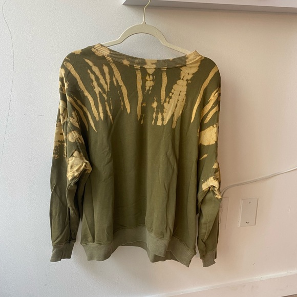 Bleach Dyed Light Sweatshirt - Picture 2 of 3